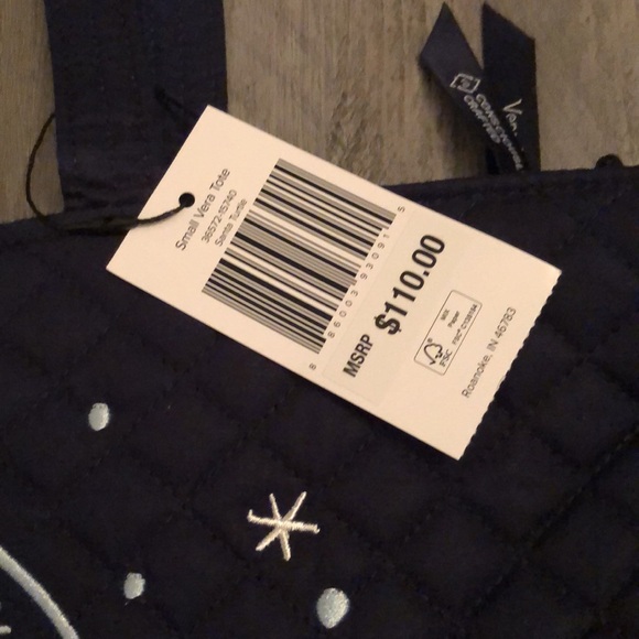 Vera Bradley Small Vera Tote Quilted Navy Recycled Cotton Santa Turtle OS NWT - Picture 4 of 16